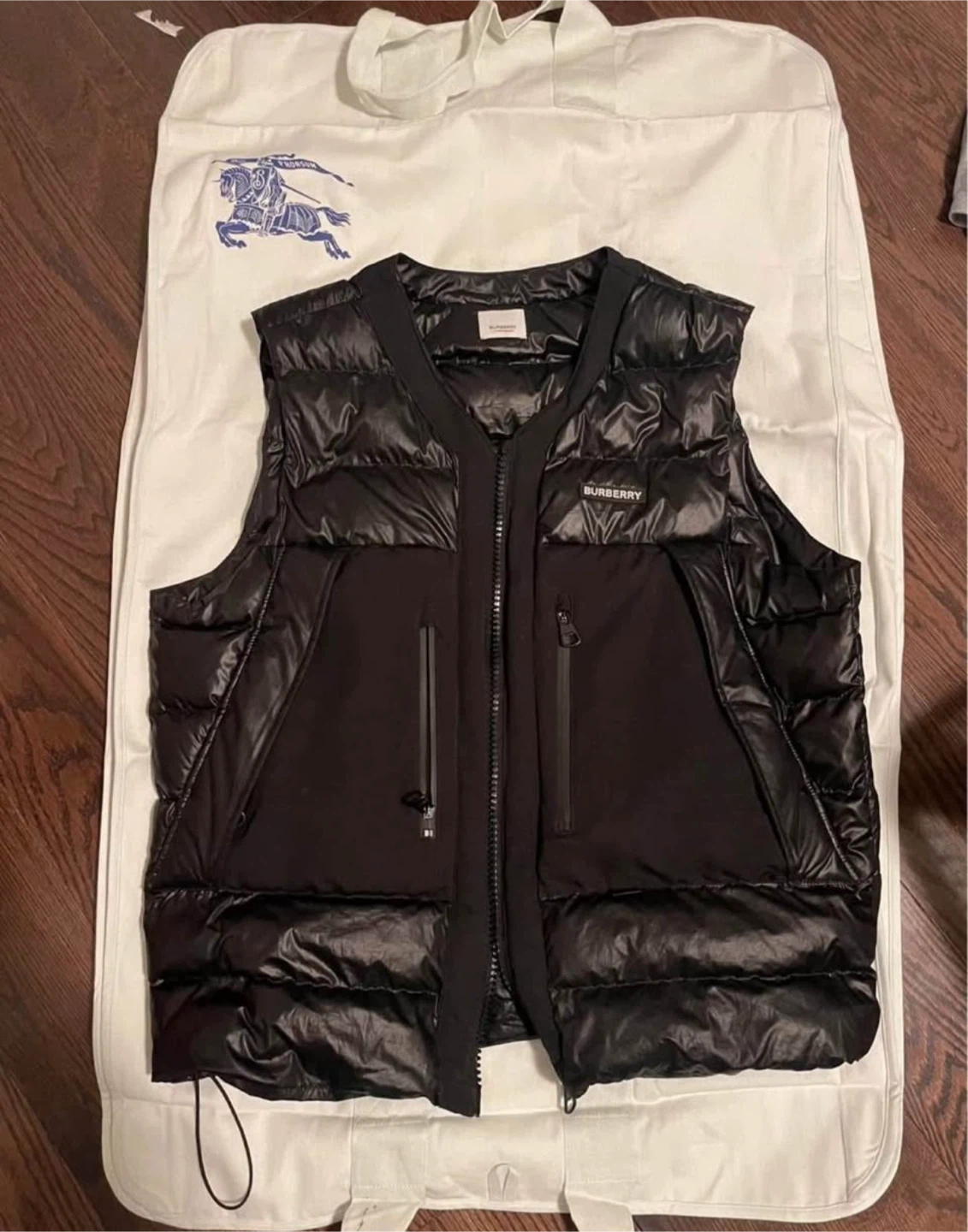 Authentic Men’s Burberry Rain Vest Black Size Small/Medium