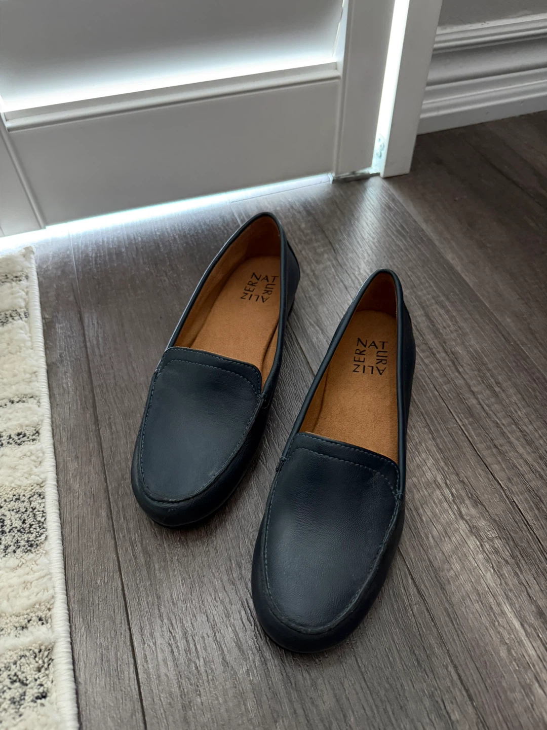 Naturalizer Navy Leather Loafers