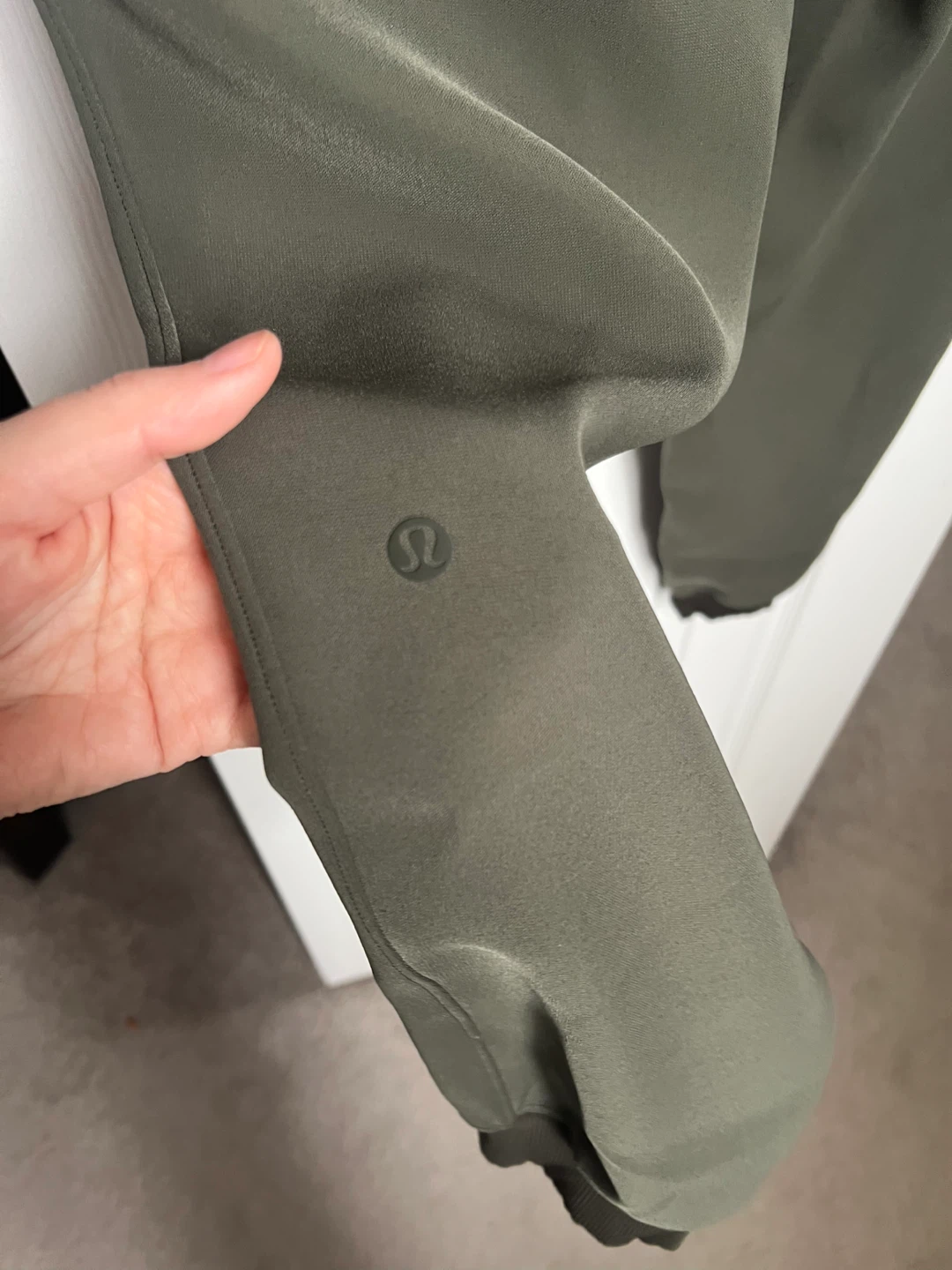 Lululemon Jogger Pants - Size 12 - Olive Green - photo 3