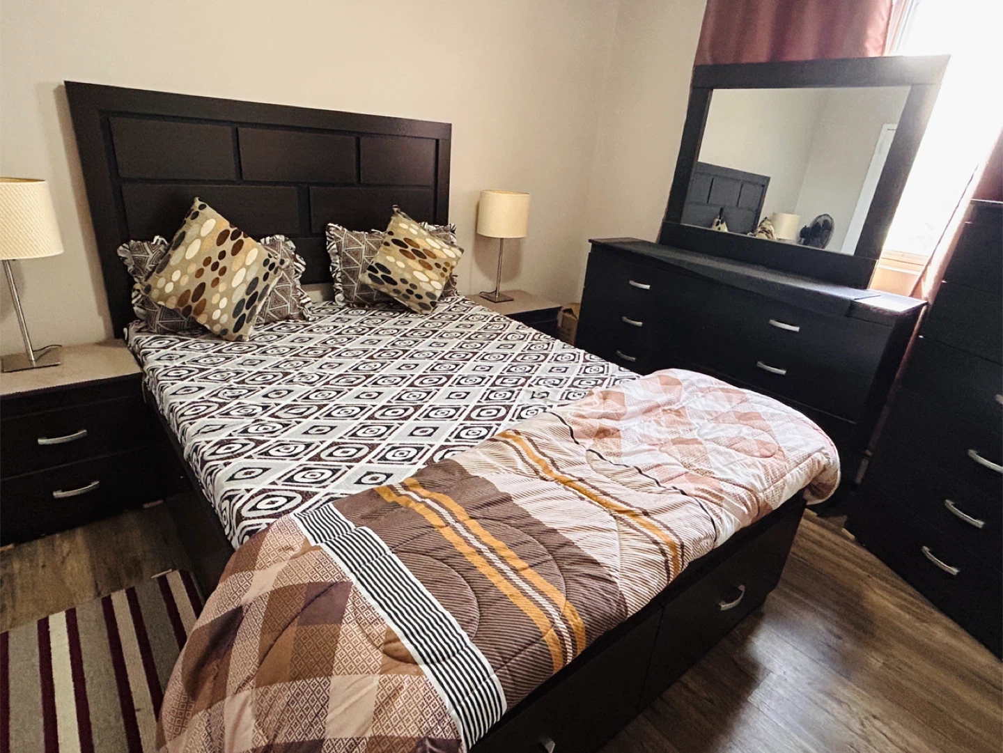 QUEEN Size Bedroom set - photo 4