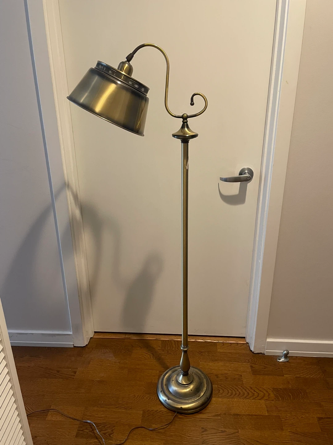 Vintage Brass Gooseneck Floor Lamp🥕 - photo 2