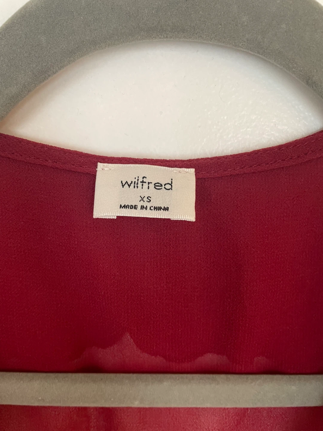 Aritzia Red Ruffle Sheer Cardigan XS🥕 - photo 2