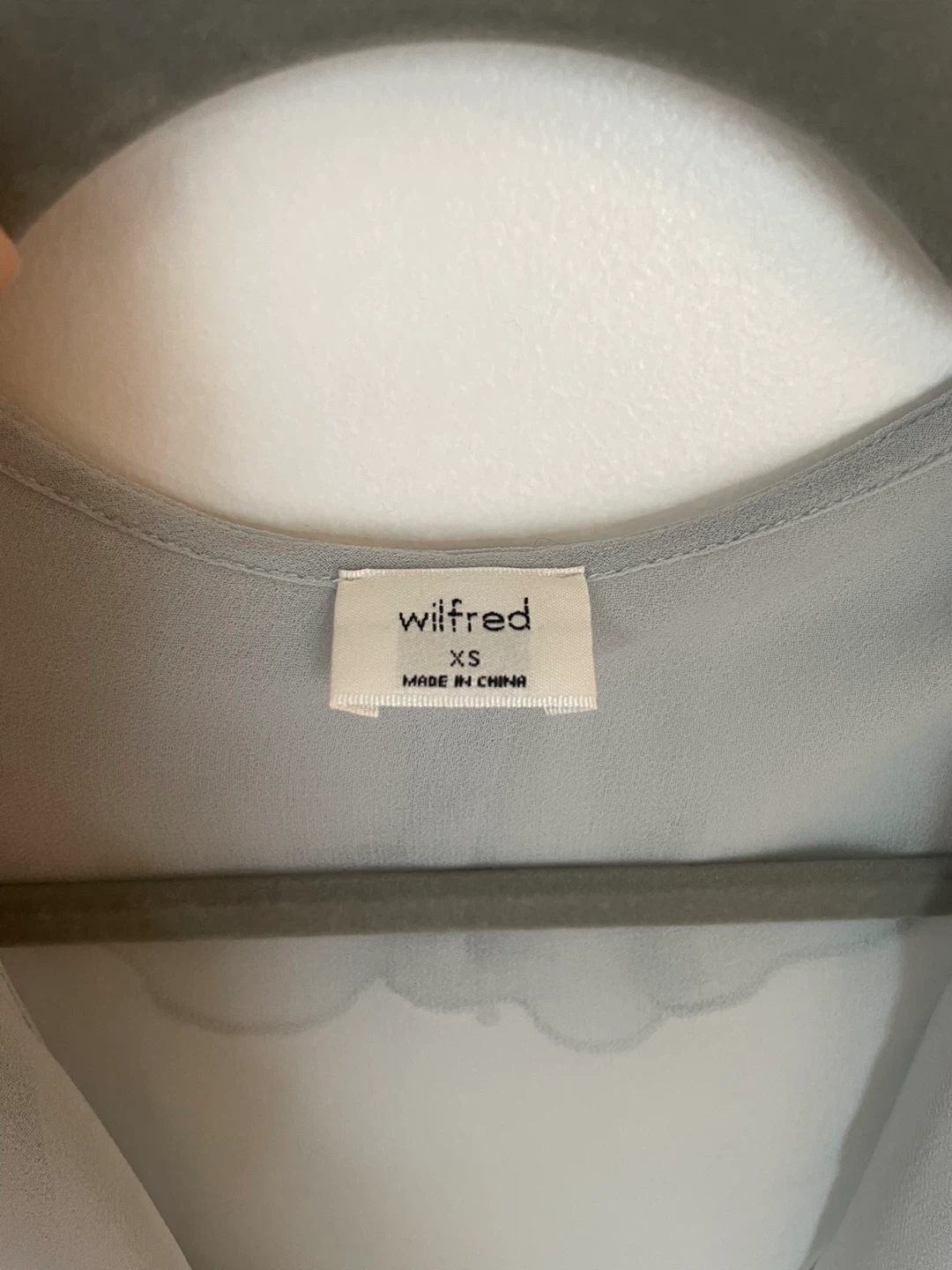 Aritzia Wilfred Sheer Ruffle Tie Top🥕 - photo 2