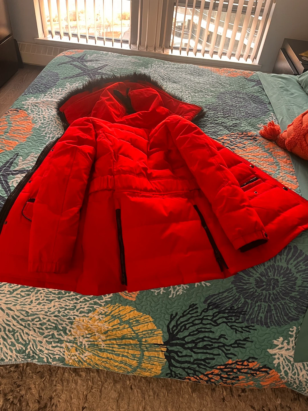 Guess Red Puffer Jacket with Fur Hood - photo 3