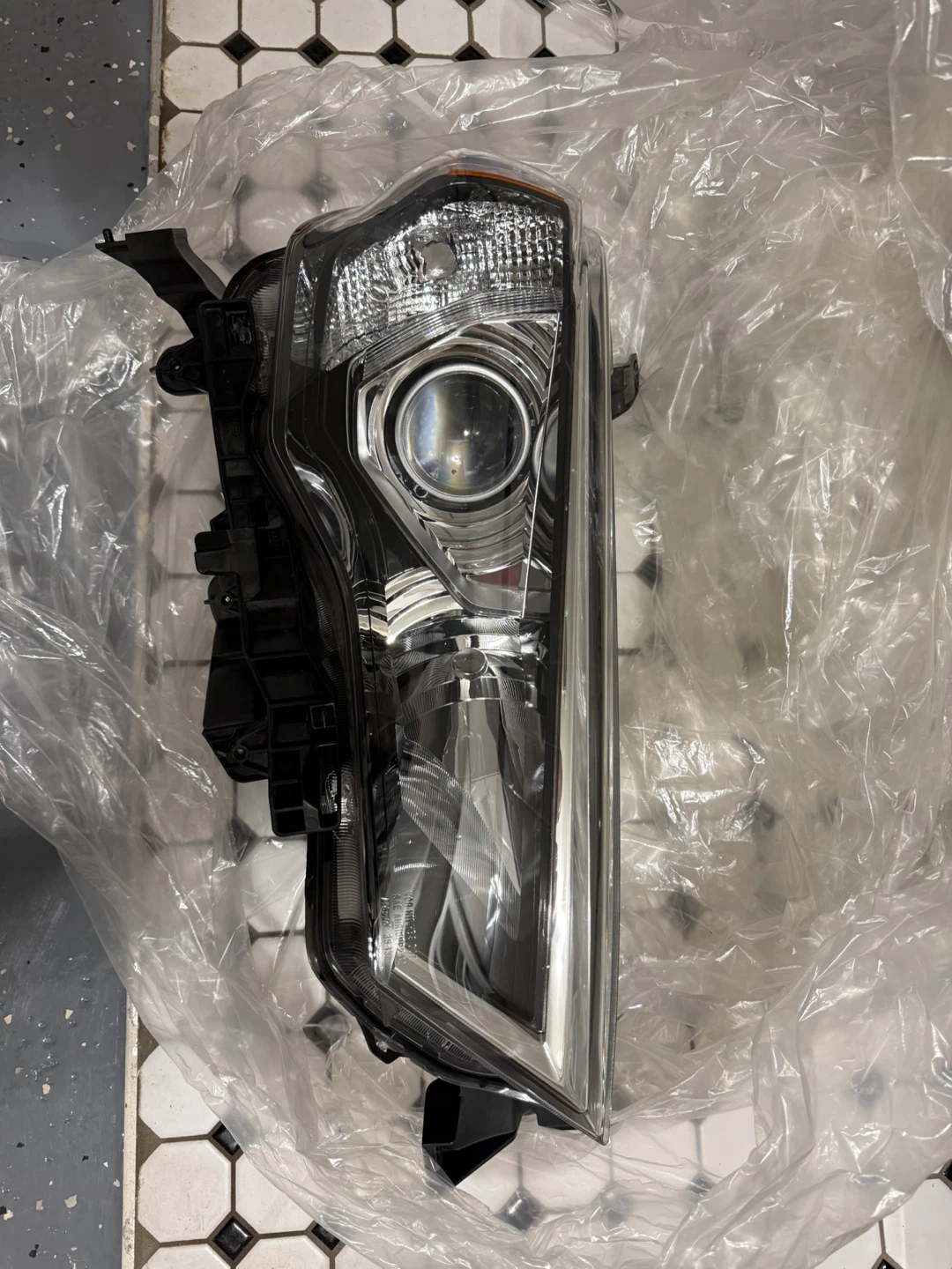Toyota Headlight Assembly
