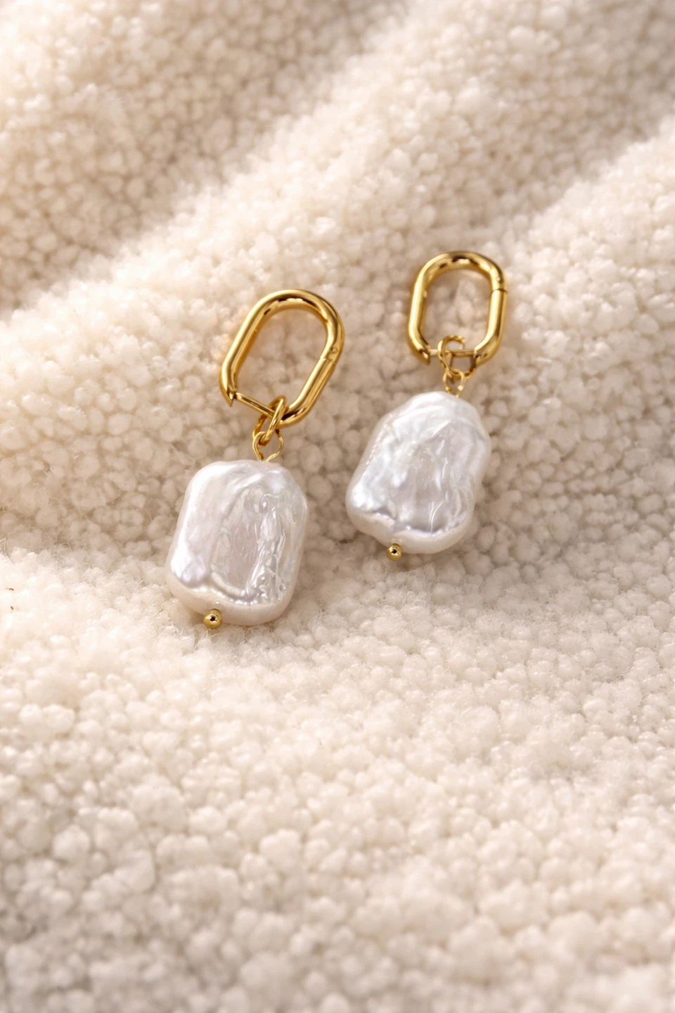 Gold-tone earrings - photo 3