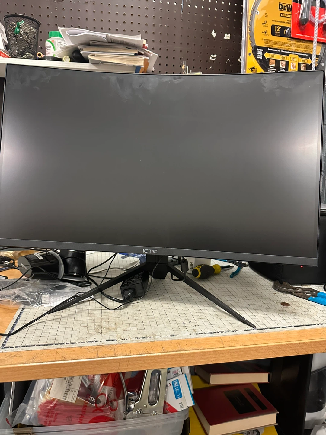 KTC Curved Gaming Monitor