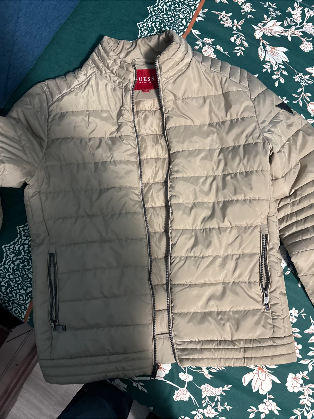 Guess Puffer Jacket