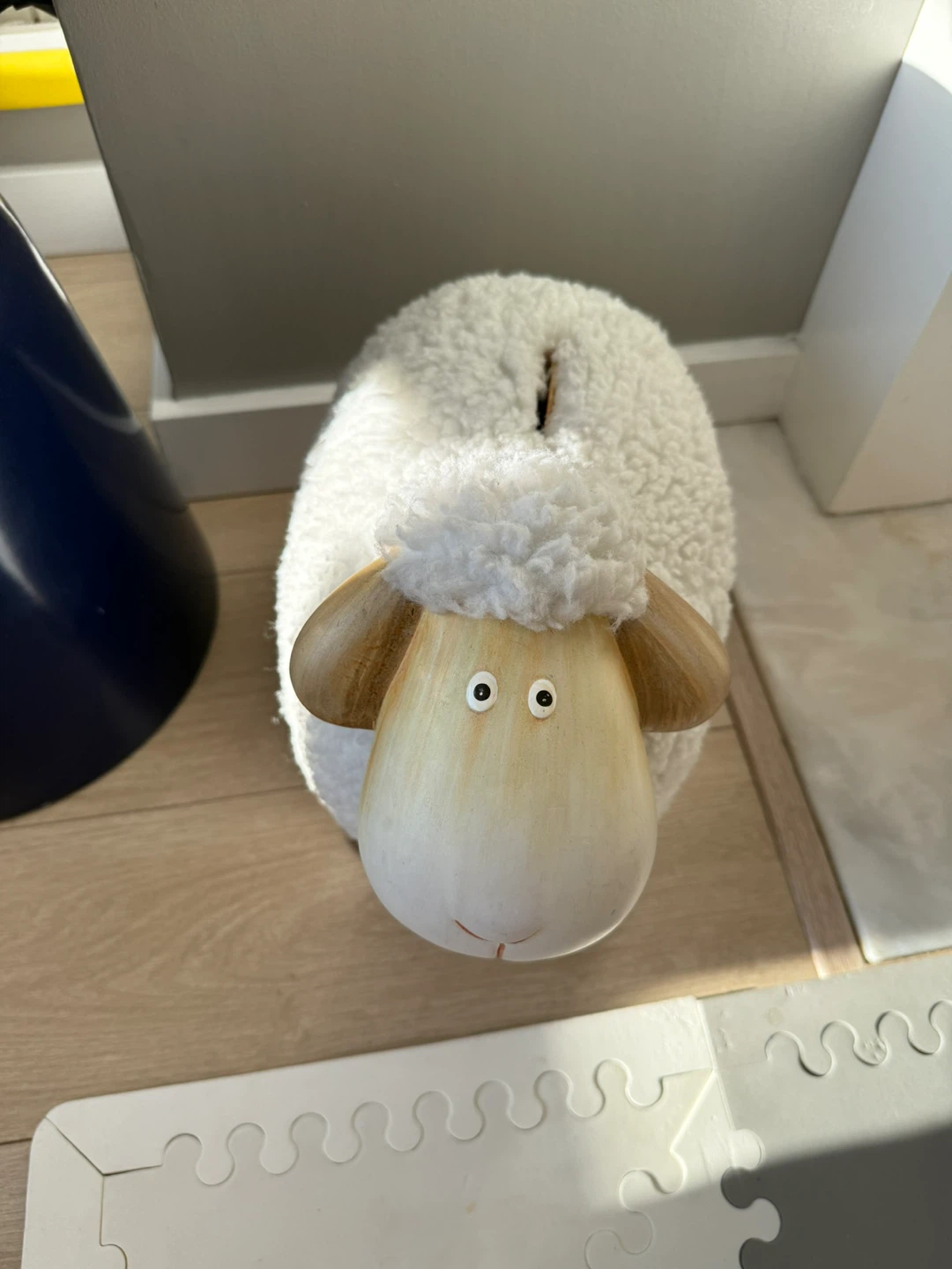 🥕 Pottery barn White Sheep Coin Bank - photo 3