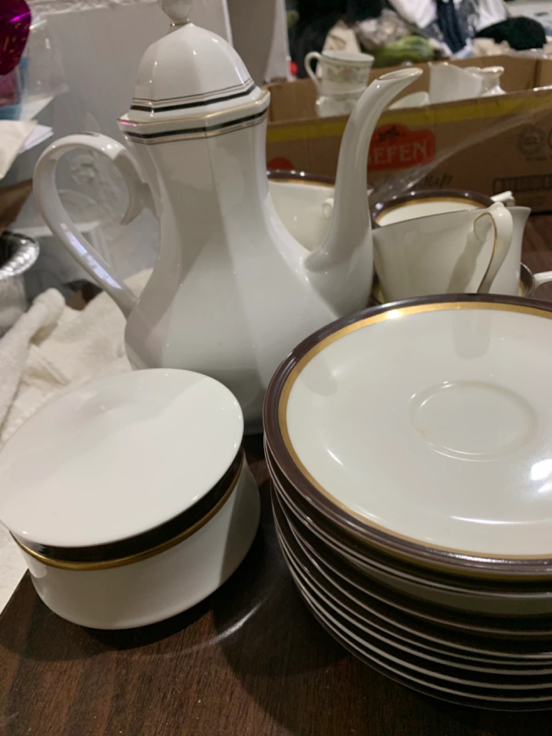 Mikasa Bone China Gold Symmetry Coffee Pot and Cup Set A7027 - photo 3