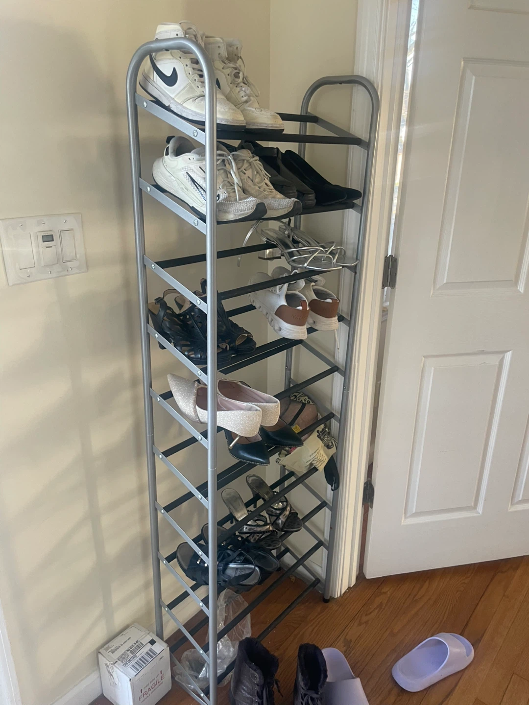 Slim Shoe Rack – Great Condition 👟