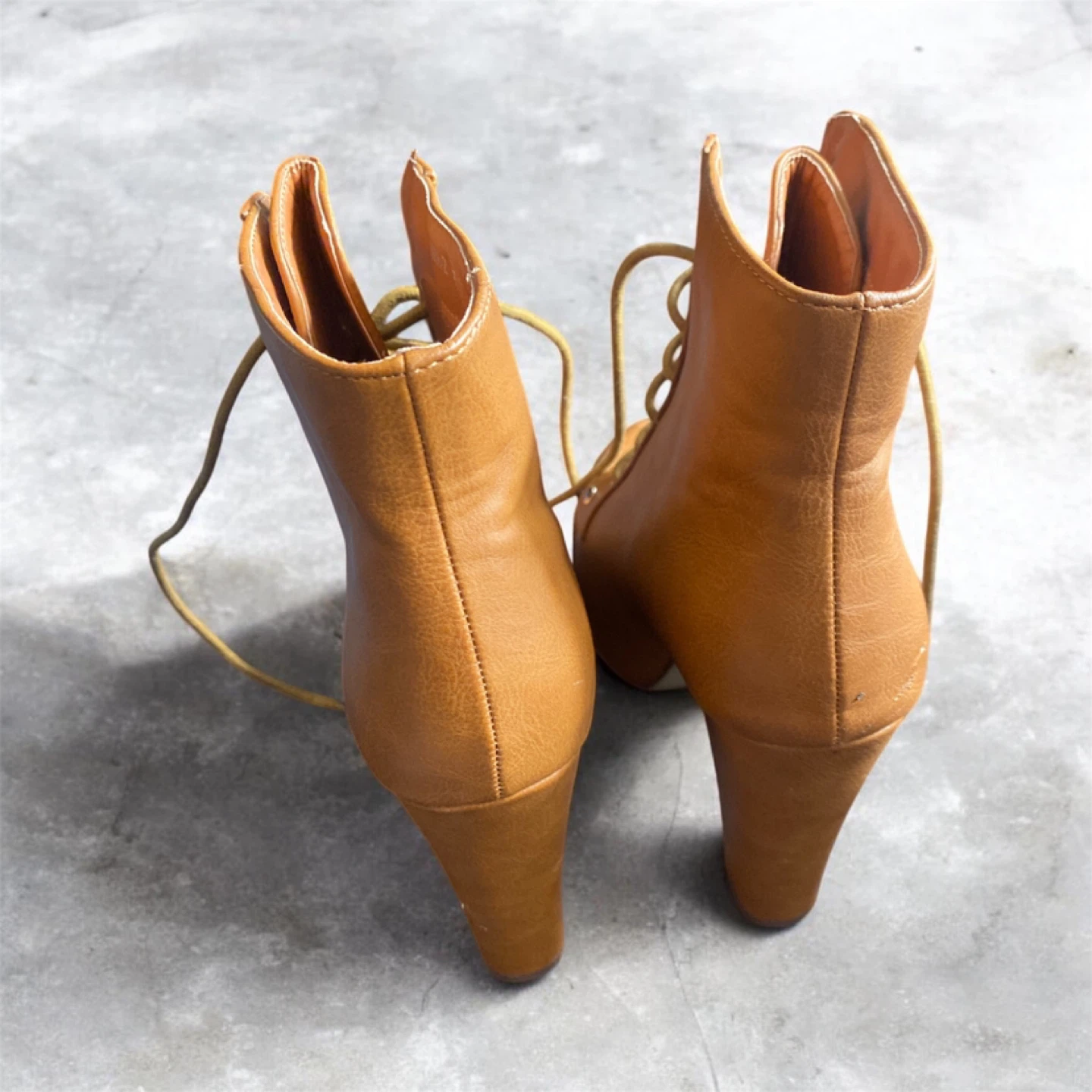 Tan Lace-Up Heel Boots - photo 4