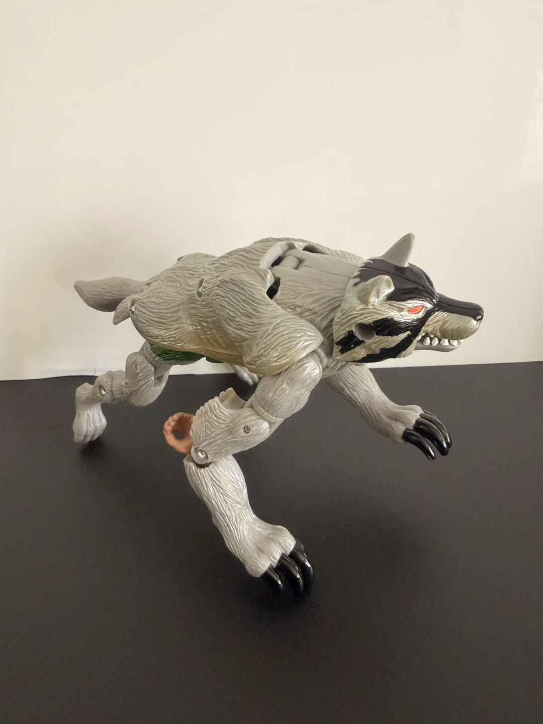 Beast Wars Wolf Robot Toy