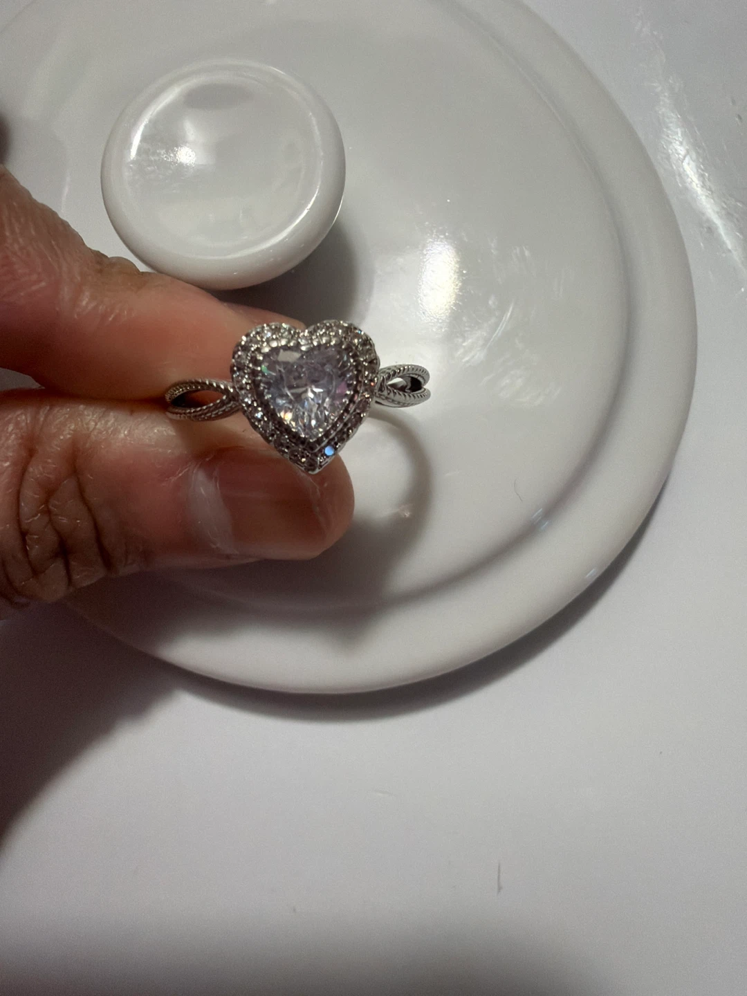 Silver Ladies 🤍 shaped Ring with cubic zircons
