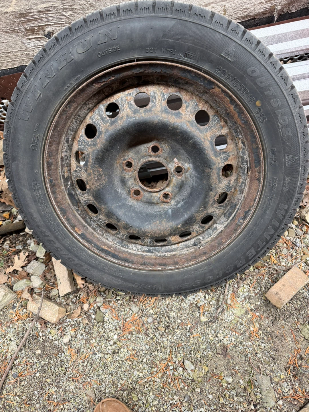 Winter Tires on Rims 215/45R17 - photo 3