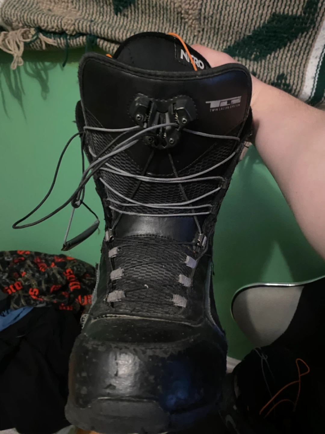 Yes Snowboard and Bindings + Nitro Snowboard Boots - photo 3
