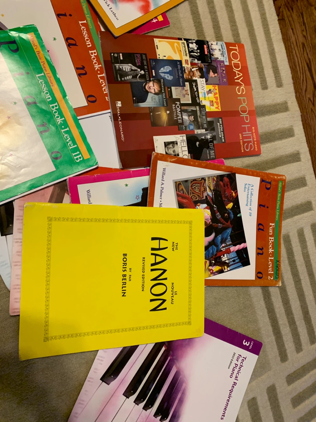 Collection of Piano Books - Levels 1, 2, 3 & Pop Hits - photo 2