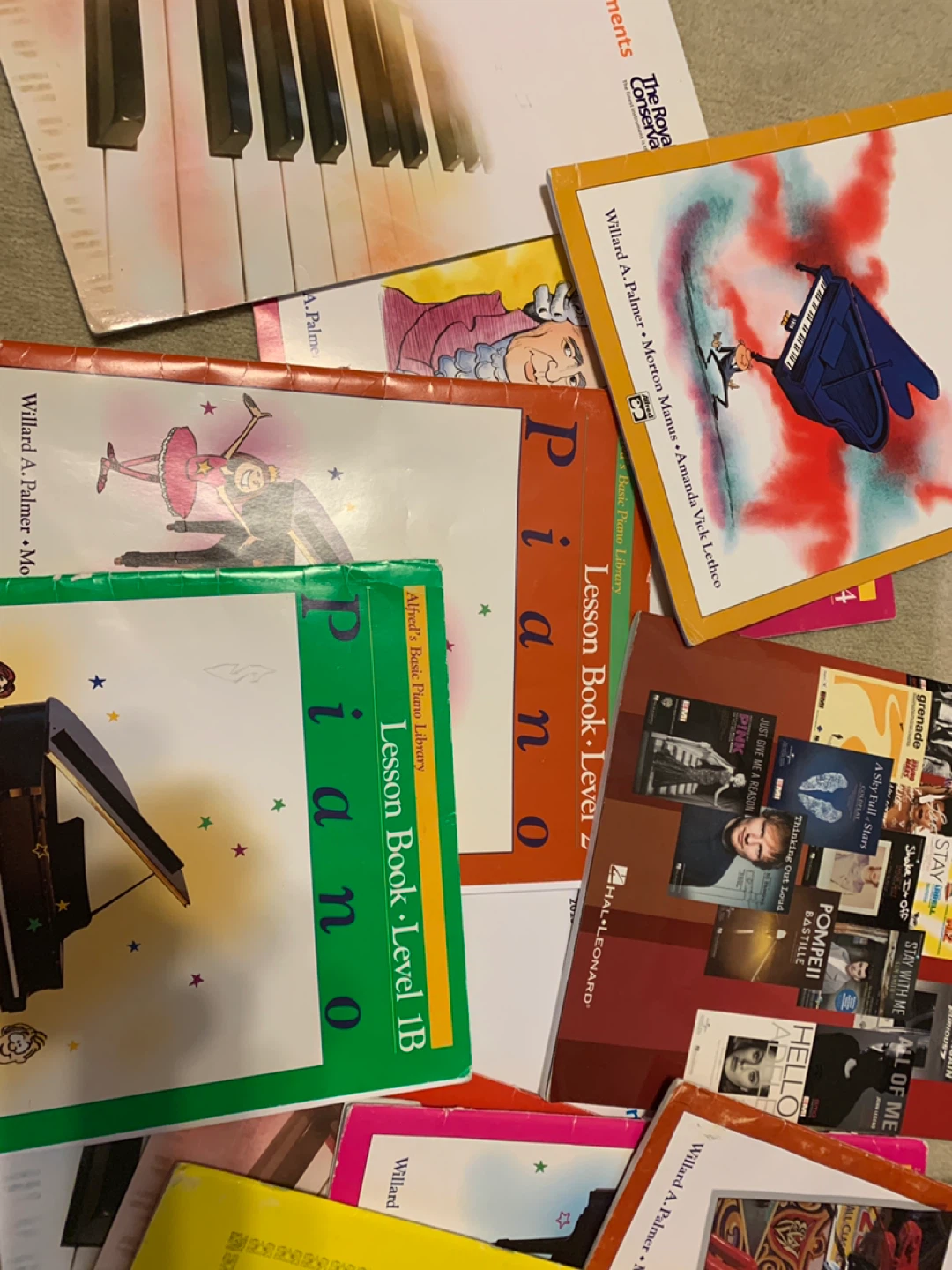 Collection of Piano Books - Levels 1, 2, 3 & Pop Hits - photo 4