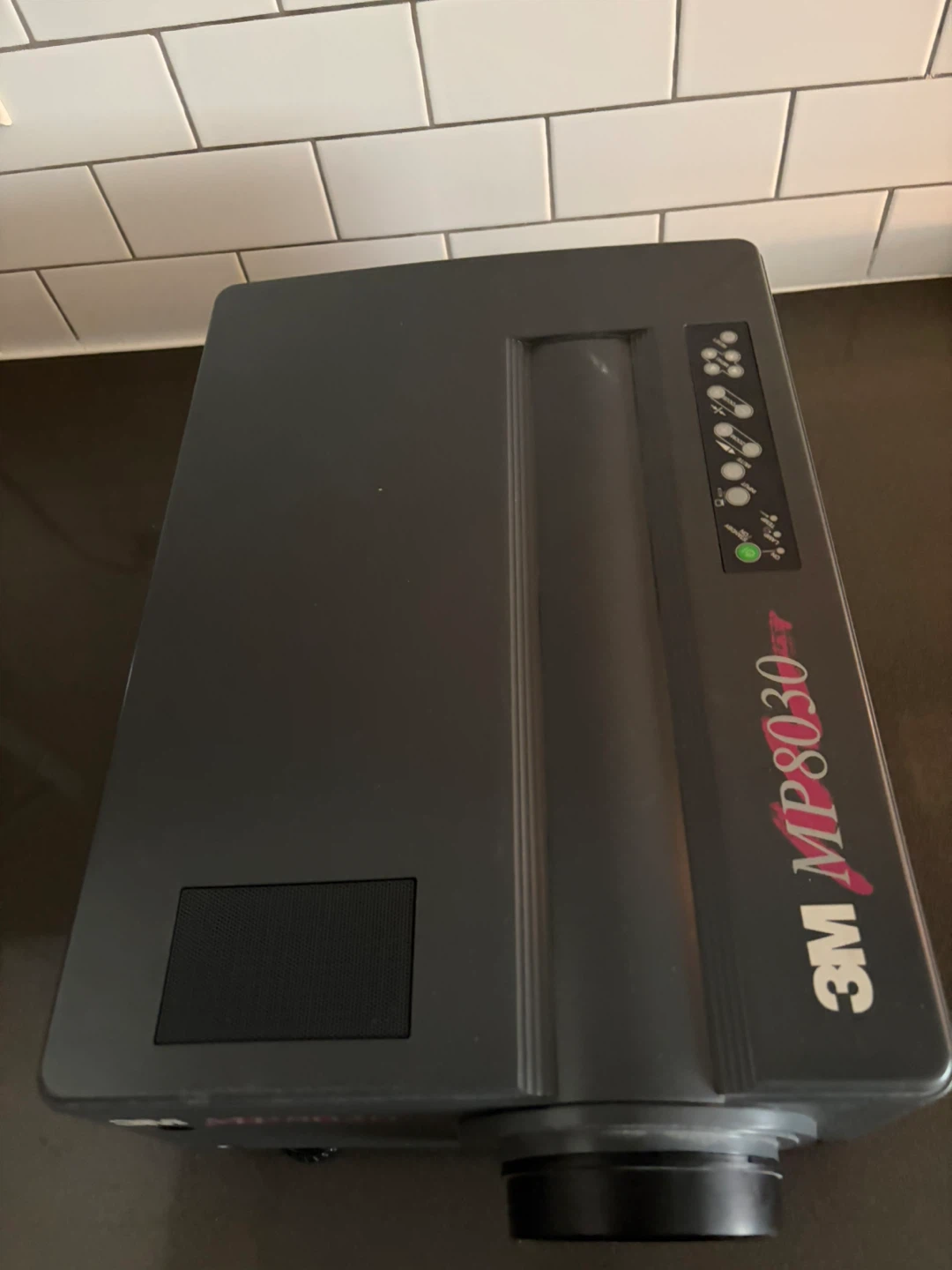 3M MP8030 3LCD Projector - photo 4