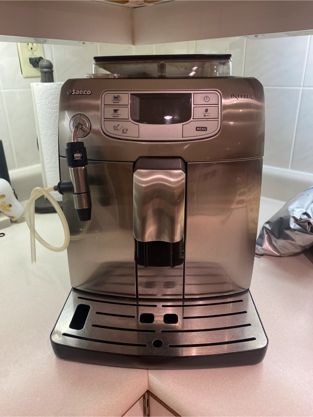Saeco Intelia Super Automatic Espresso Machine