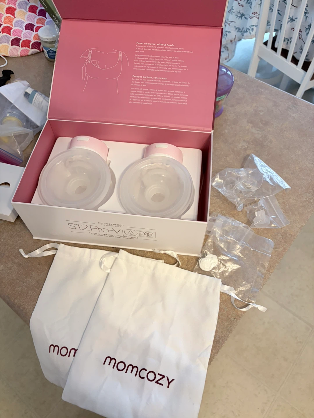 Momcozy S12 Pro-V Hands-free Double Breast Pumps - photo 2