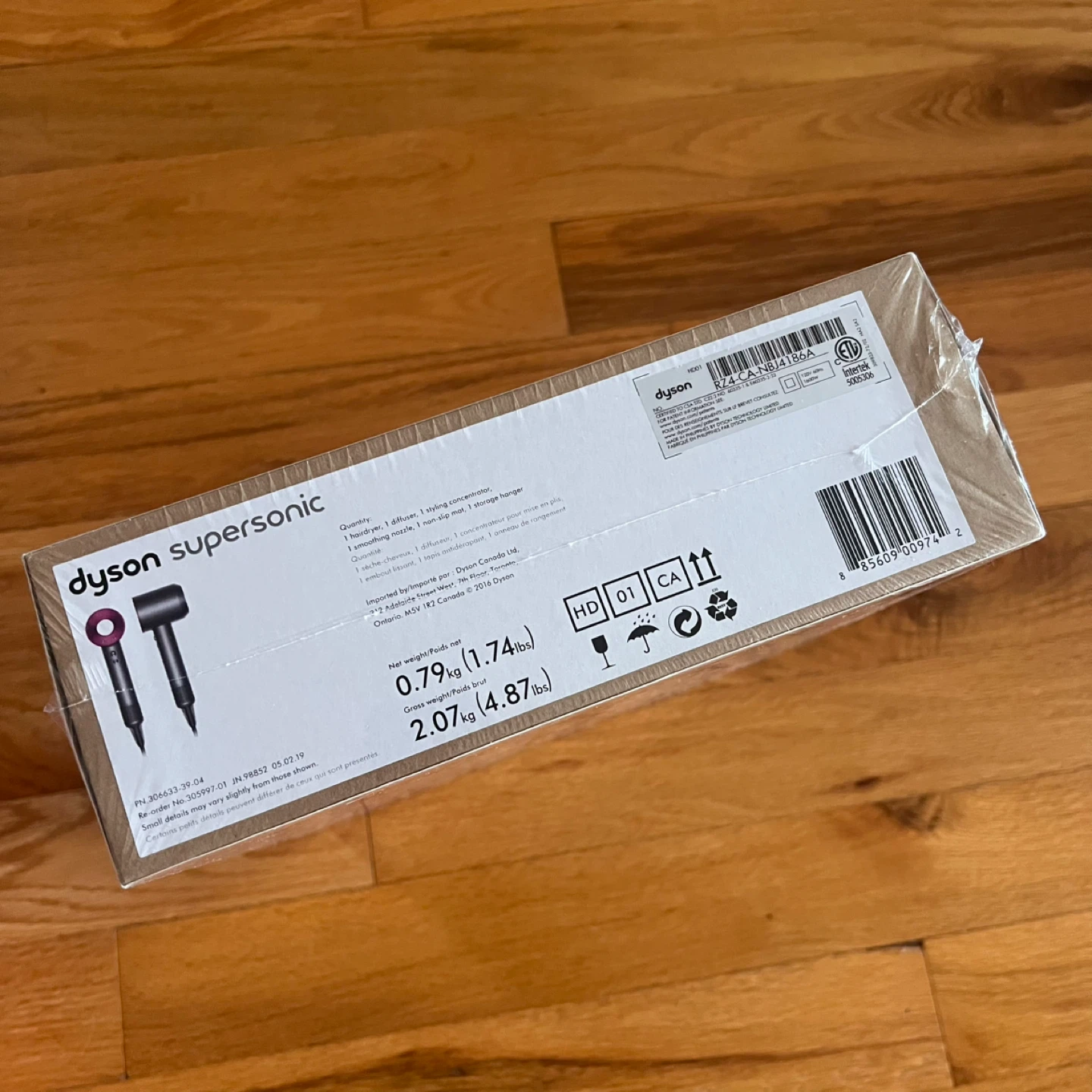 BNIB Dyson Supersonic Hair Dryer - 3 attachments - photo 3