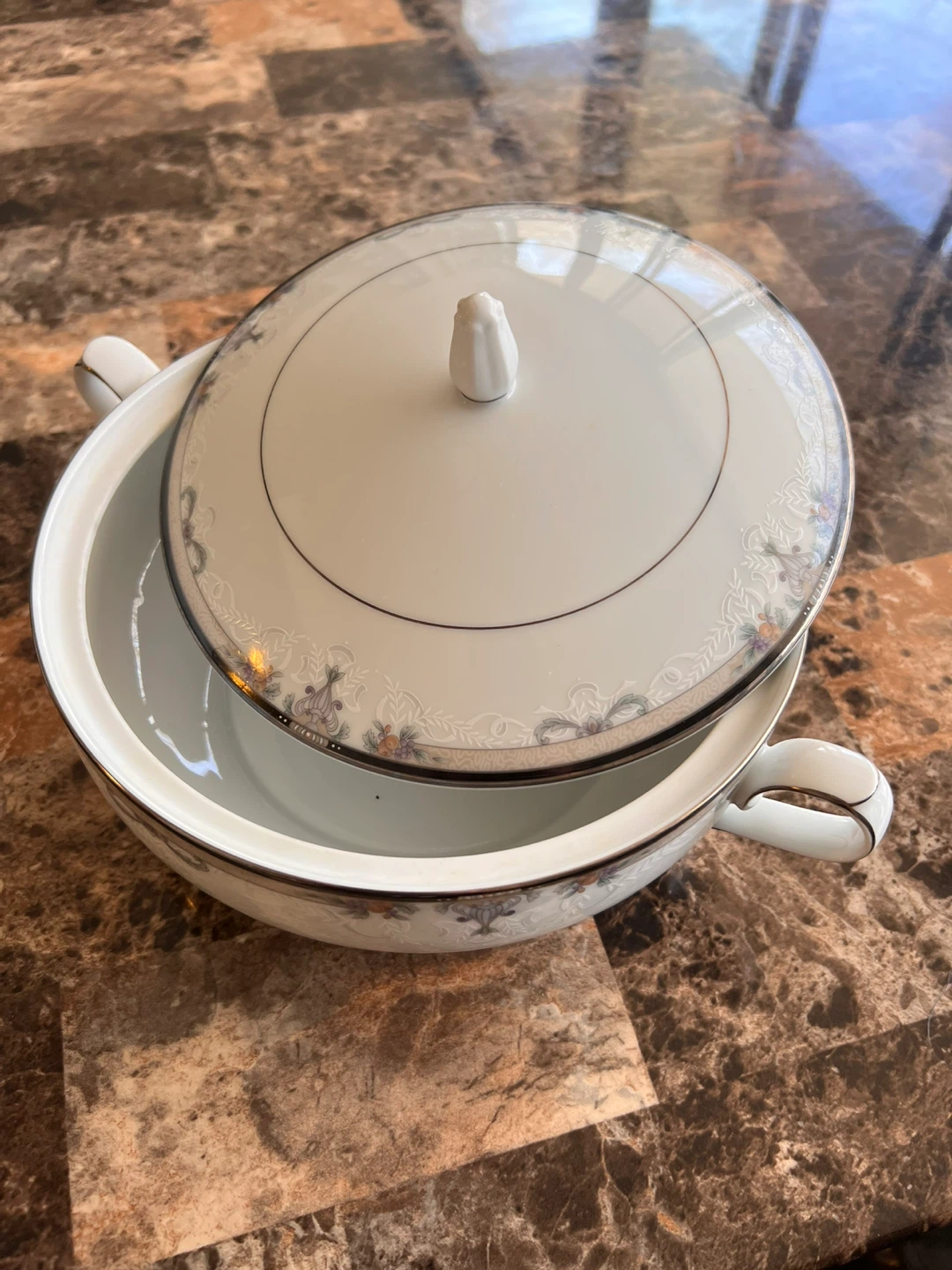 Fine China Dinnerware Set - photo 3