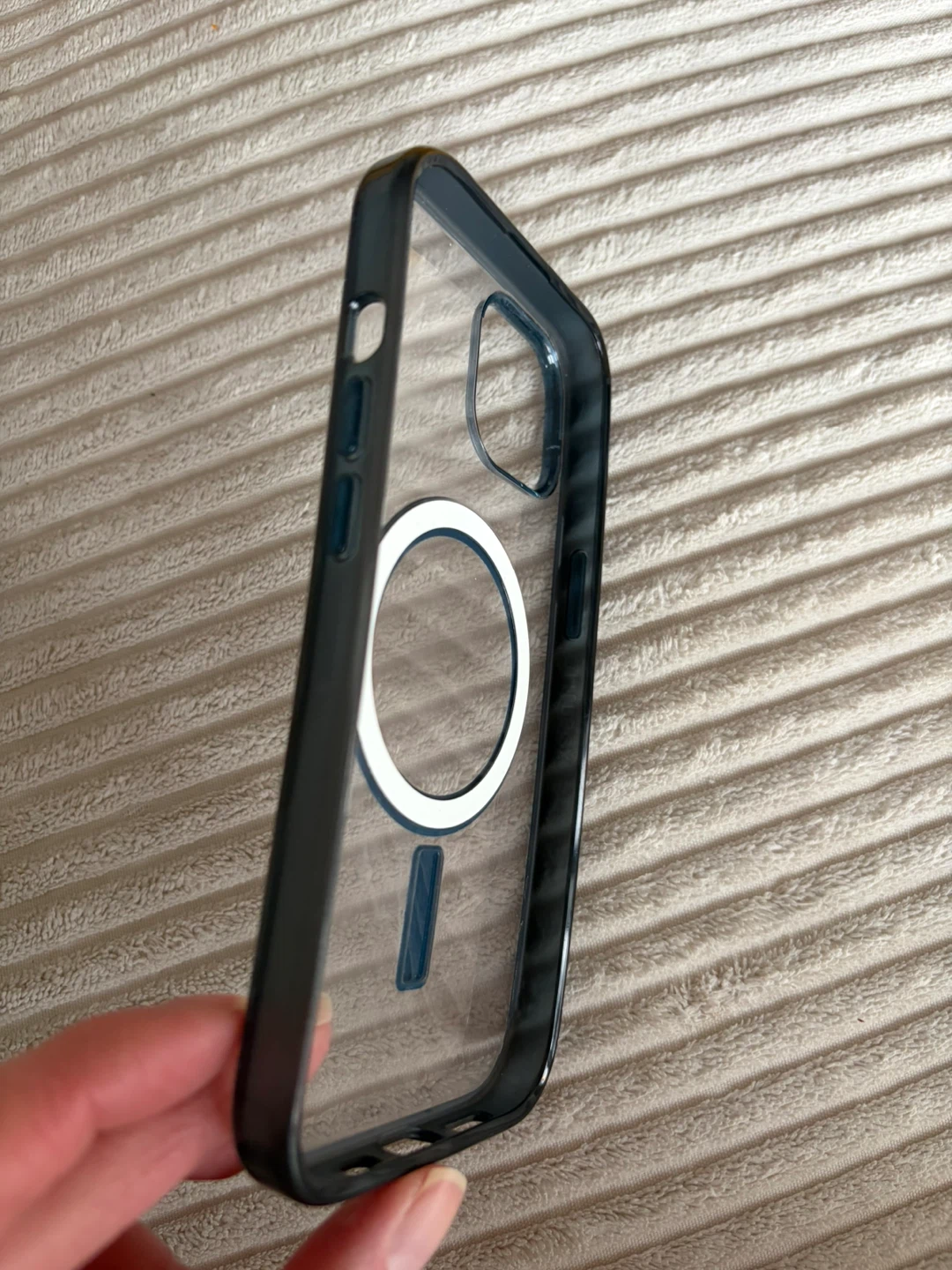 Clear Magnetic Phone Case for iPhone 15 - photo 2