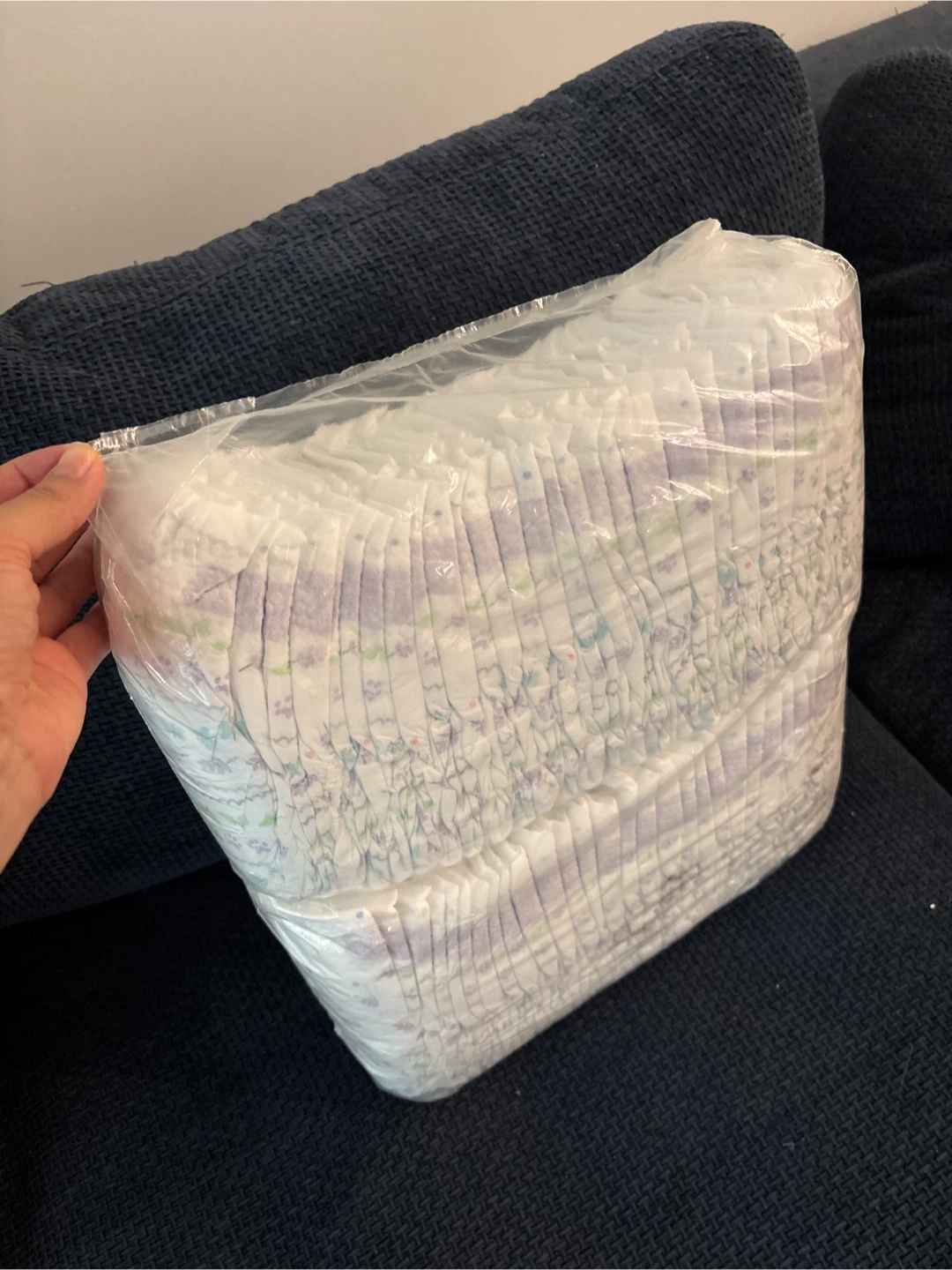 Kirkland Diapers Size 2 Count 58🥕 - photo 2
