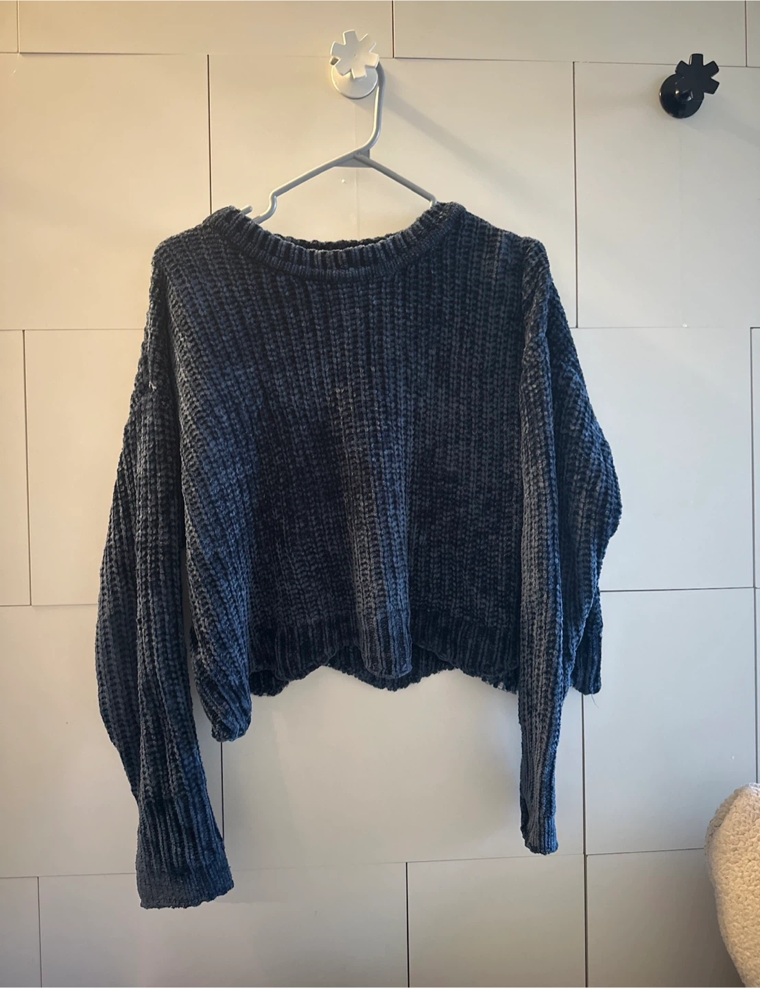 3 women  Sweater - photo 2