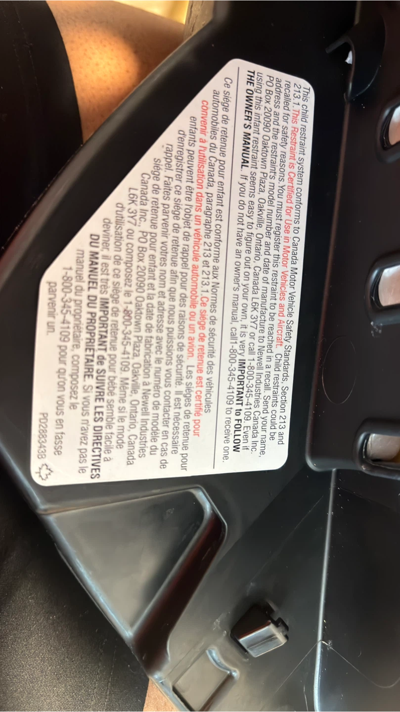 Graco Infant Car Seat with Latch Base - photo 3
