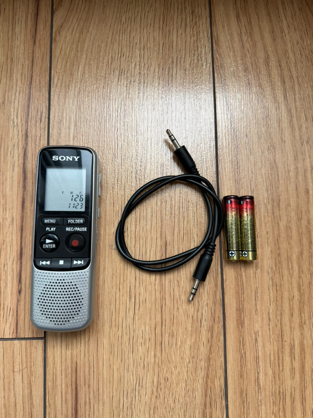 Sony ICD-BX140 Digital Voice Recorder – 3.5mm Jack