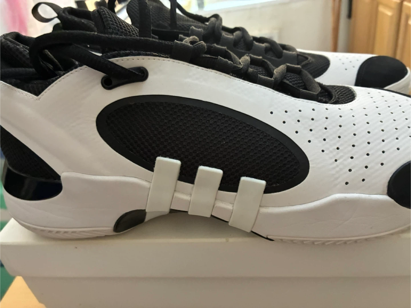 Adidas Basketball D.O.N. Issue 5 Men's Shoes - photo 2