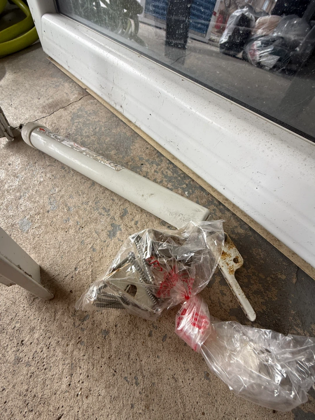 White Screen Door - photo 3
