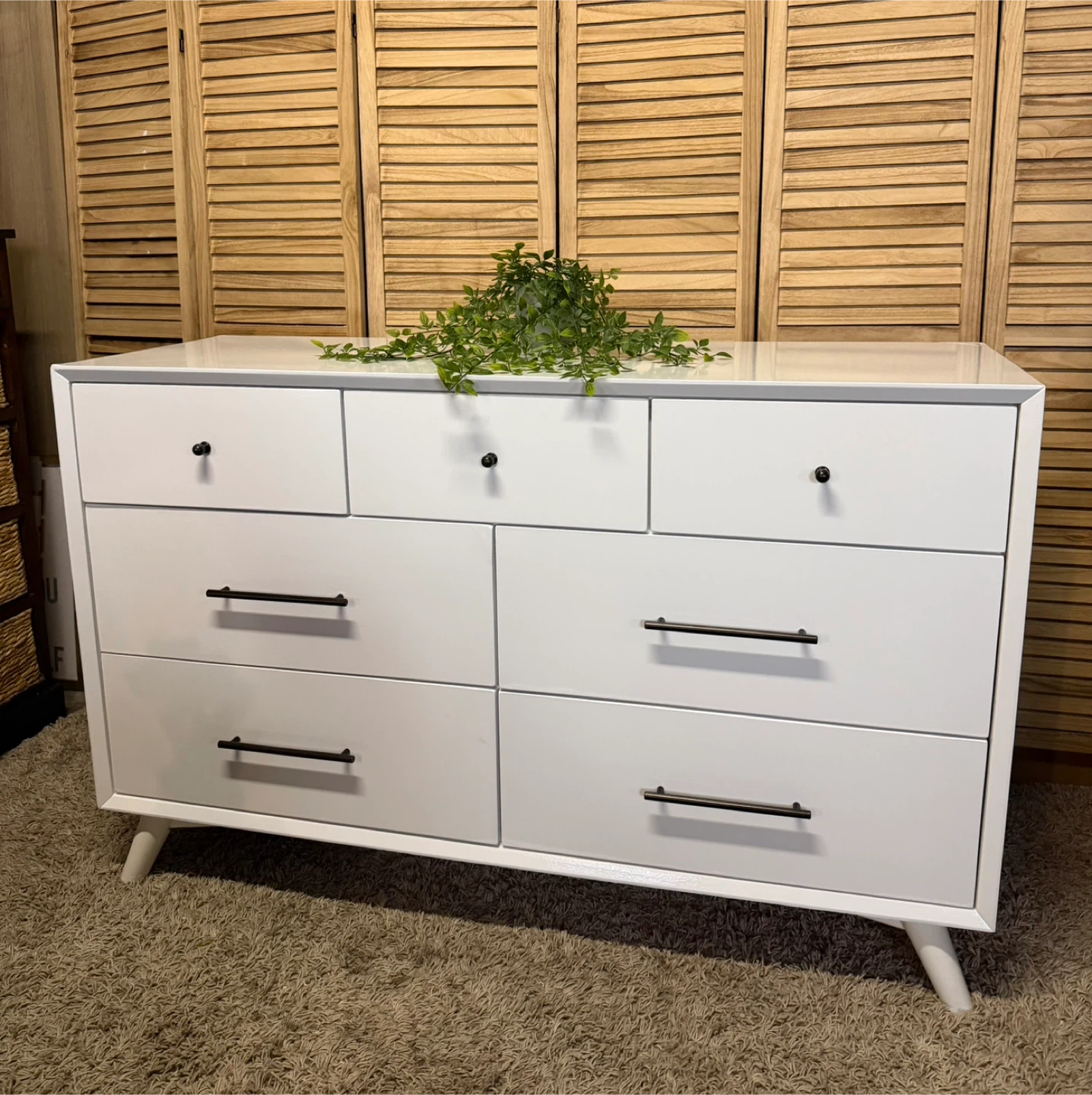 Mid Century Modern 7 Drawer Dresser - photo 3