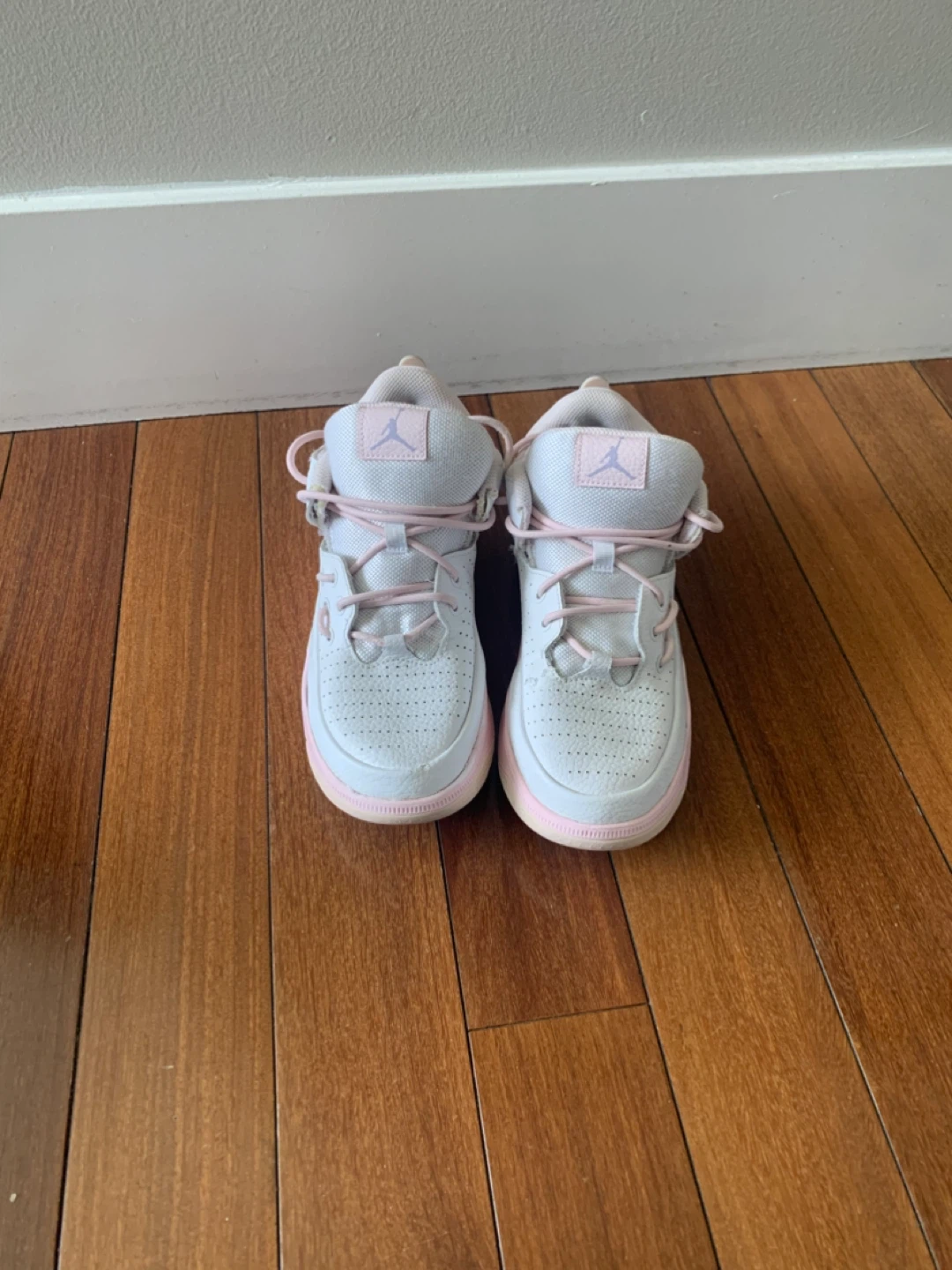 Air Jordan Max Aura 5 GS 'White Pink Wash'
