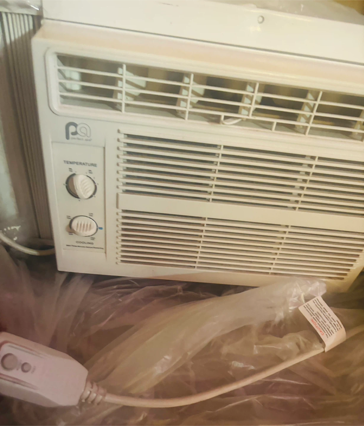 Perfect Aire Window Air Conditioner Unit - photo 5