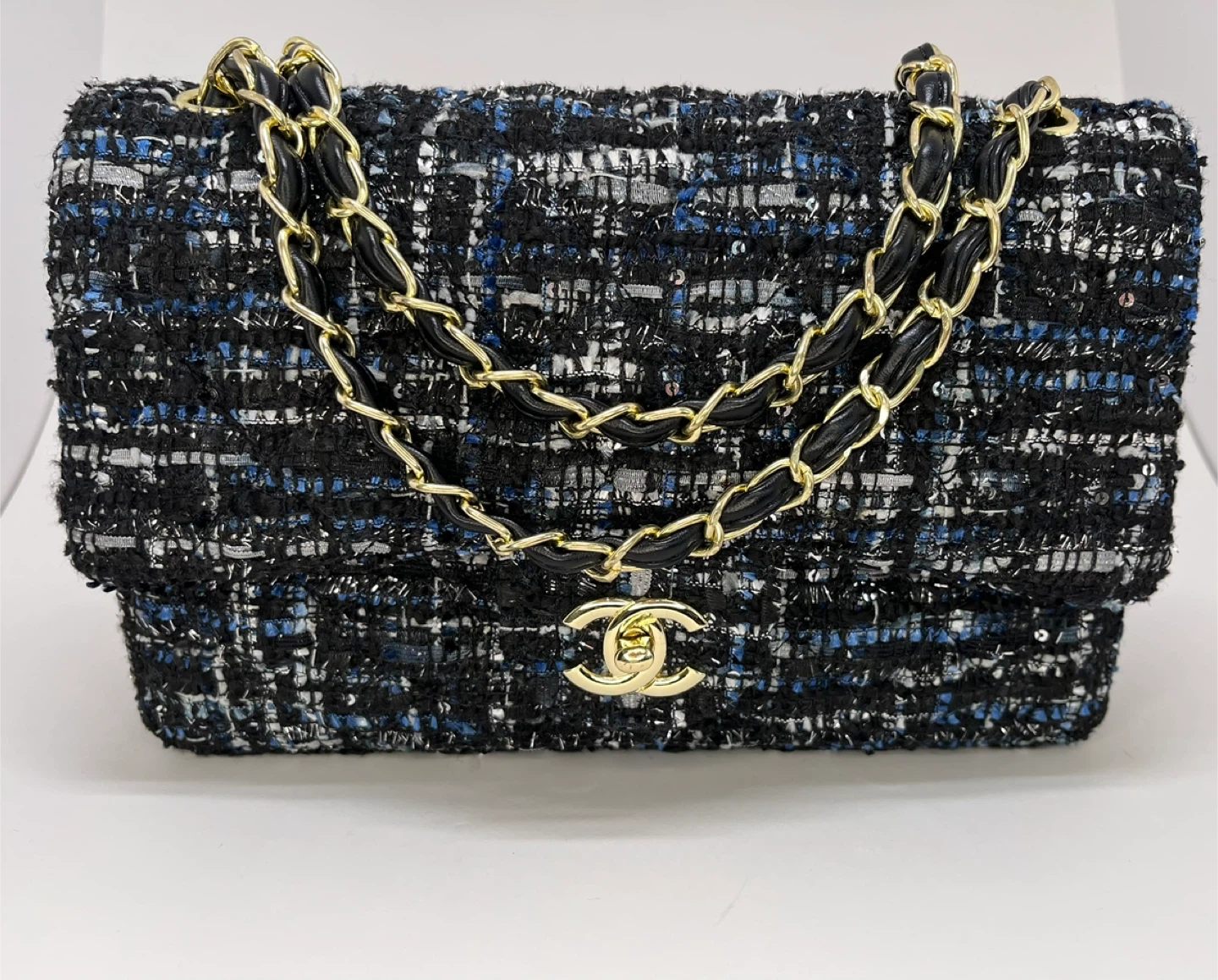 Chanel Tweed Flap Bag - photo 2