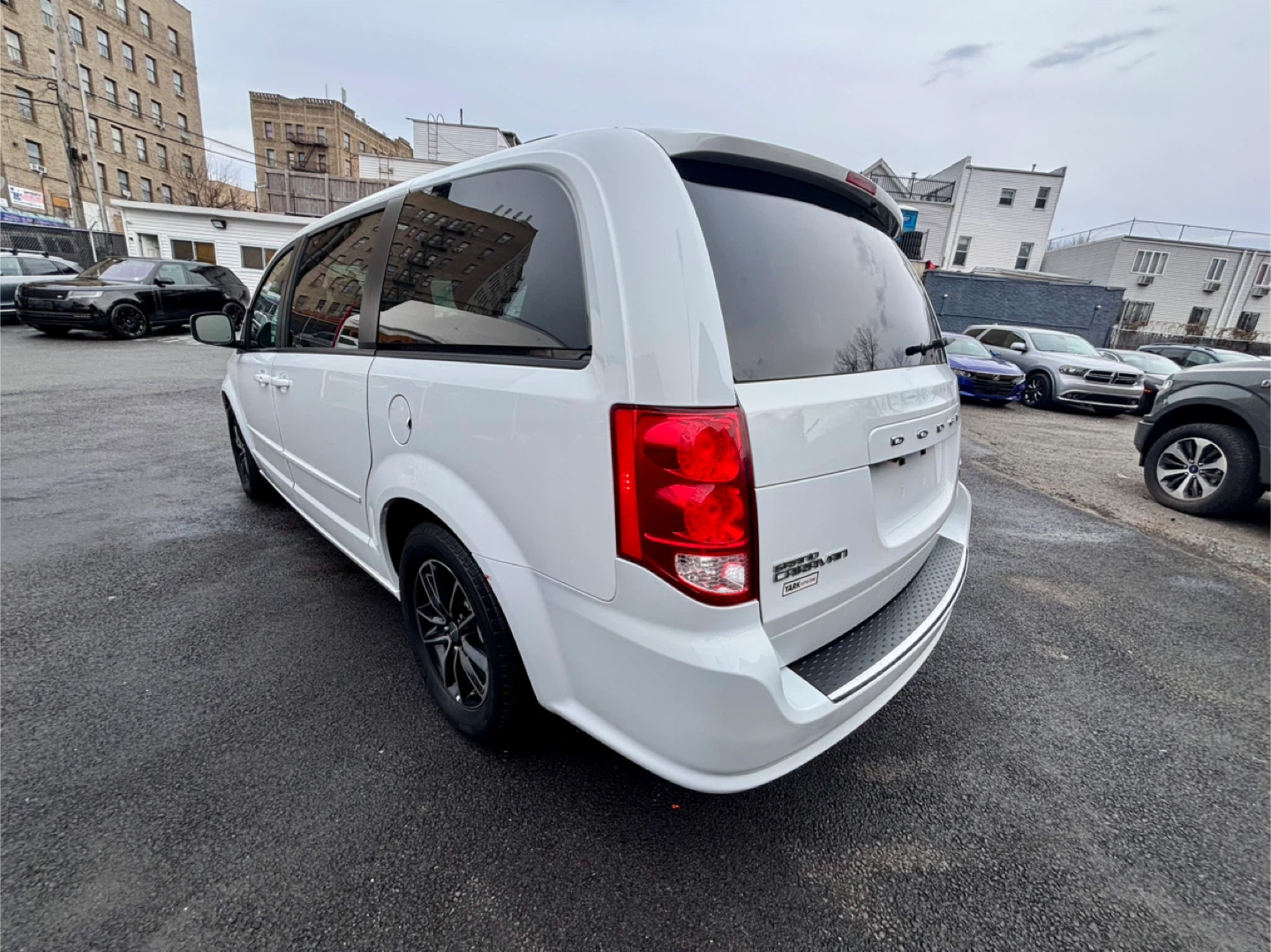 Dodge Grand Caravan GT 2017 101K miles - photo 4