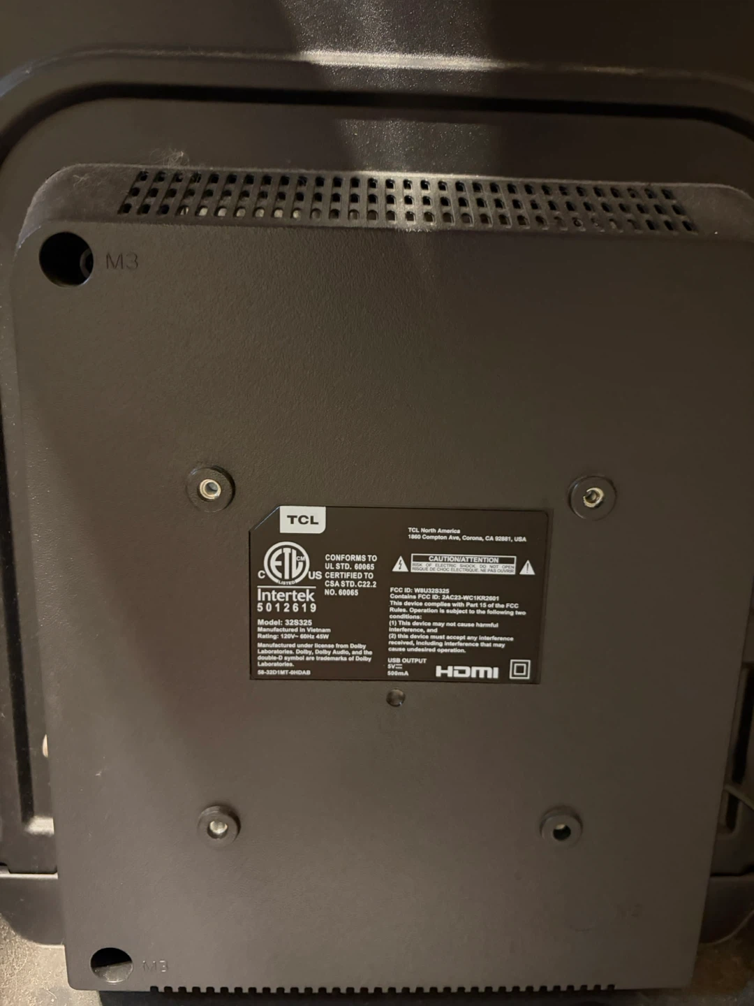 TCL 32" Roku TV - photo 2