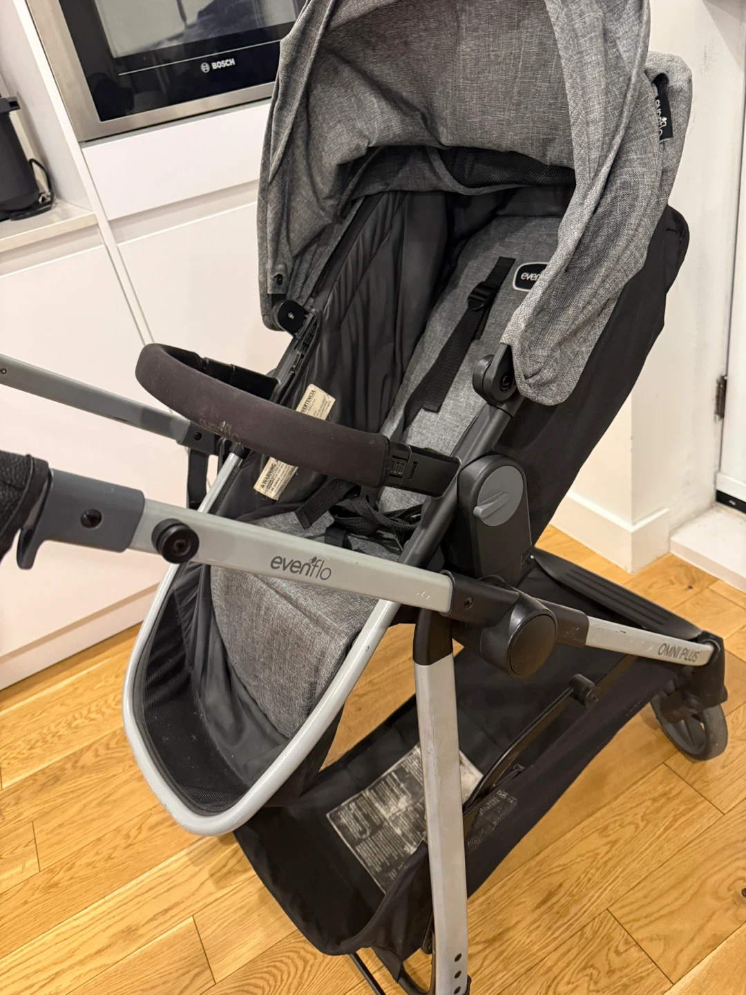 Evenflo Omni Plus Stroller - photo 2
