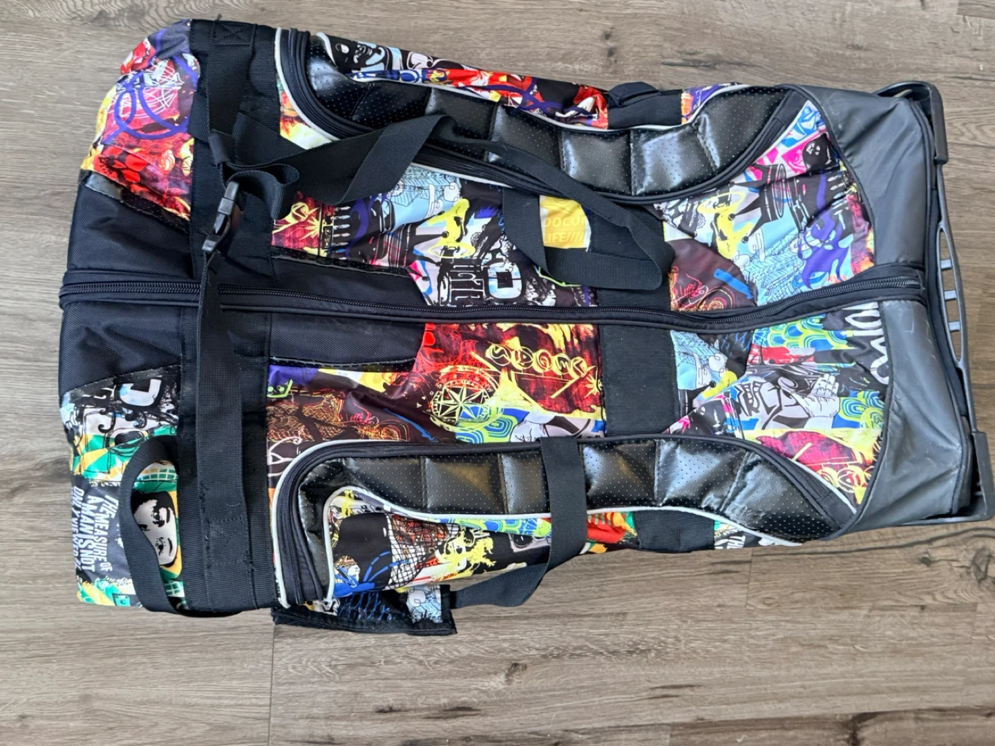 OGIO Wheelie Duffle Bag - Graffiti Print - photo 3