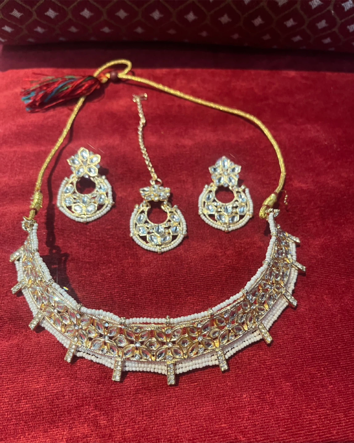 Gold Tone Choker Necklace Set with Earrings and Tikka - photo 2