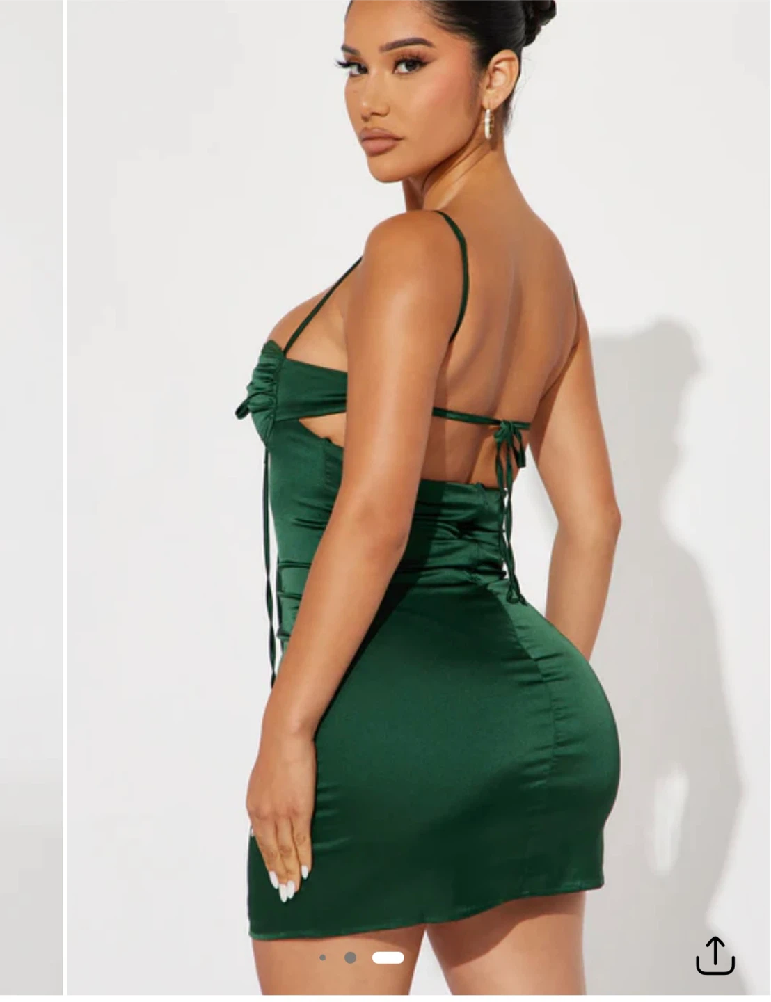 Women's Green Satin Mini Dress with Lace Trim - photo 4