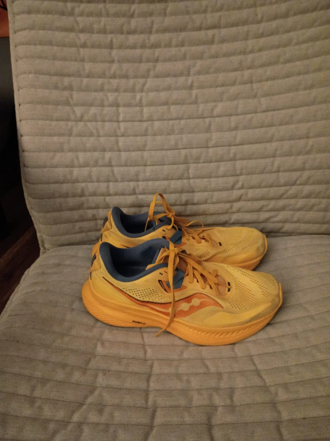 Saucony Running Shoes - Yellow/Orange size 8.5 US - photo 2