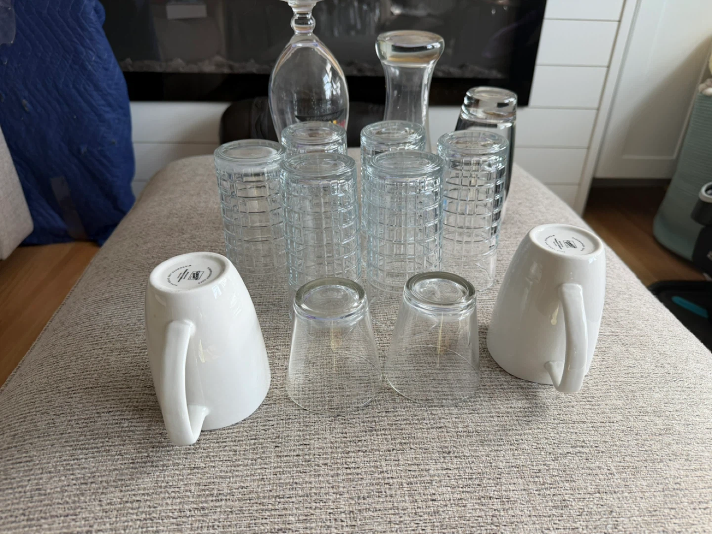 Assorted Glassware Set with Mugs  13 pcs - photo 2