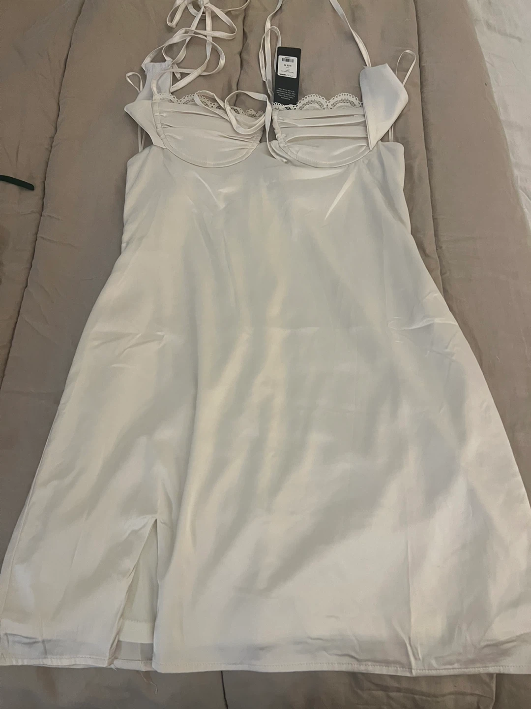 White satin lace trim mini dress with tie detail - photo 4