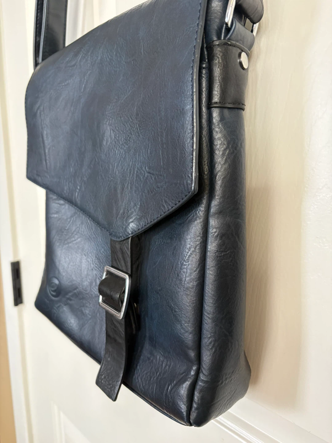 Espe Navy Blue Vegan Leather Messenger Bag - photo 4