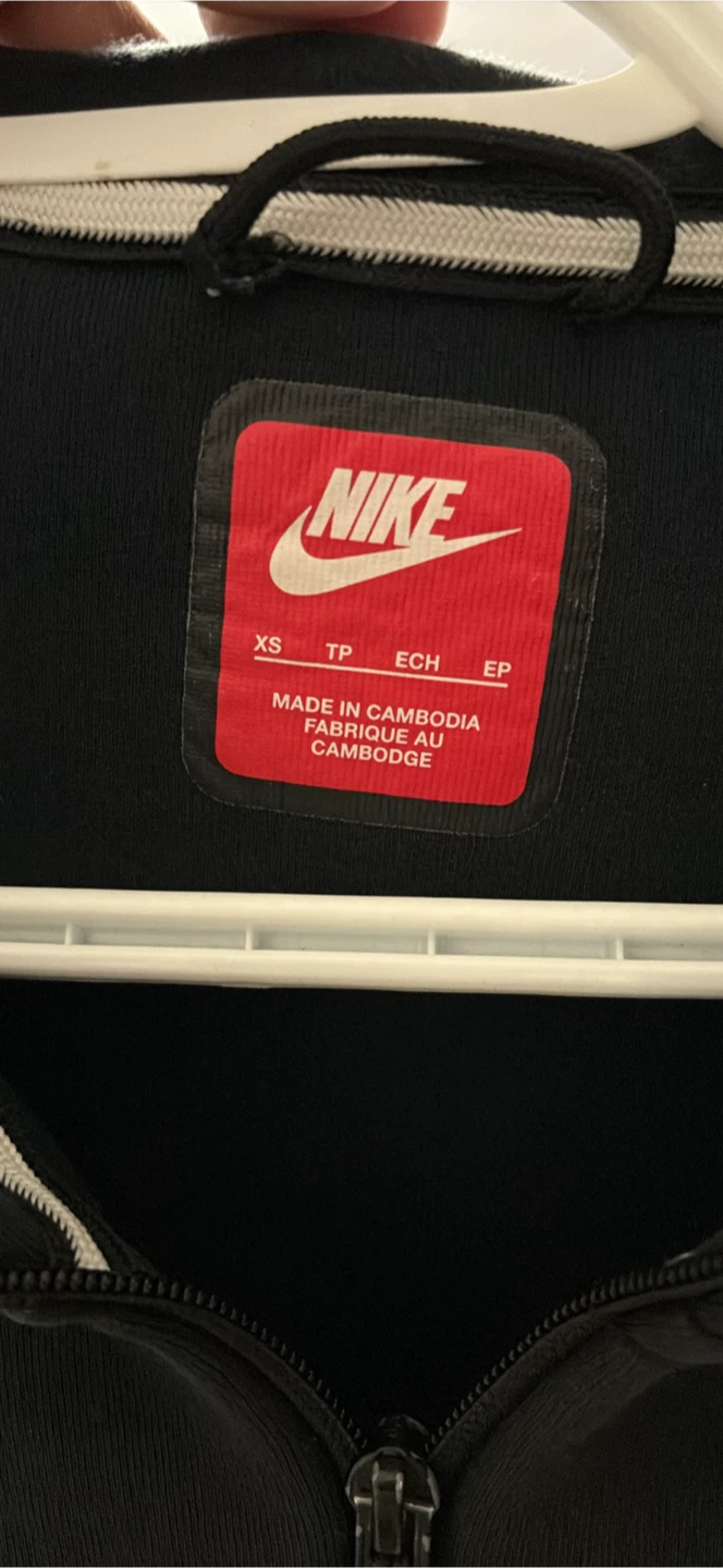 Nike Tech Fleece Full-Zip Hoodie - photo 3