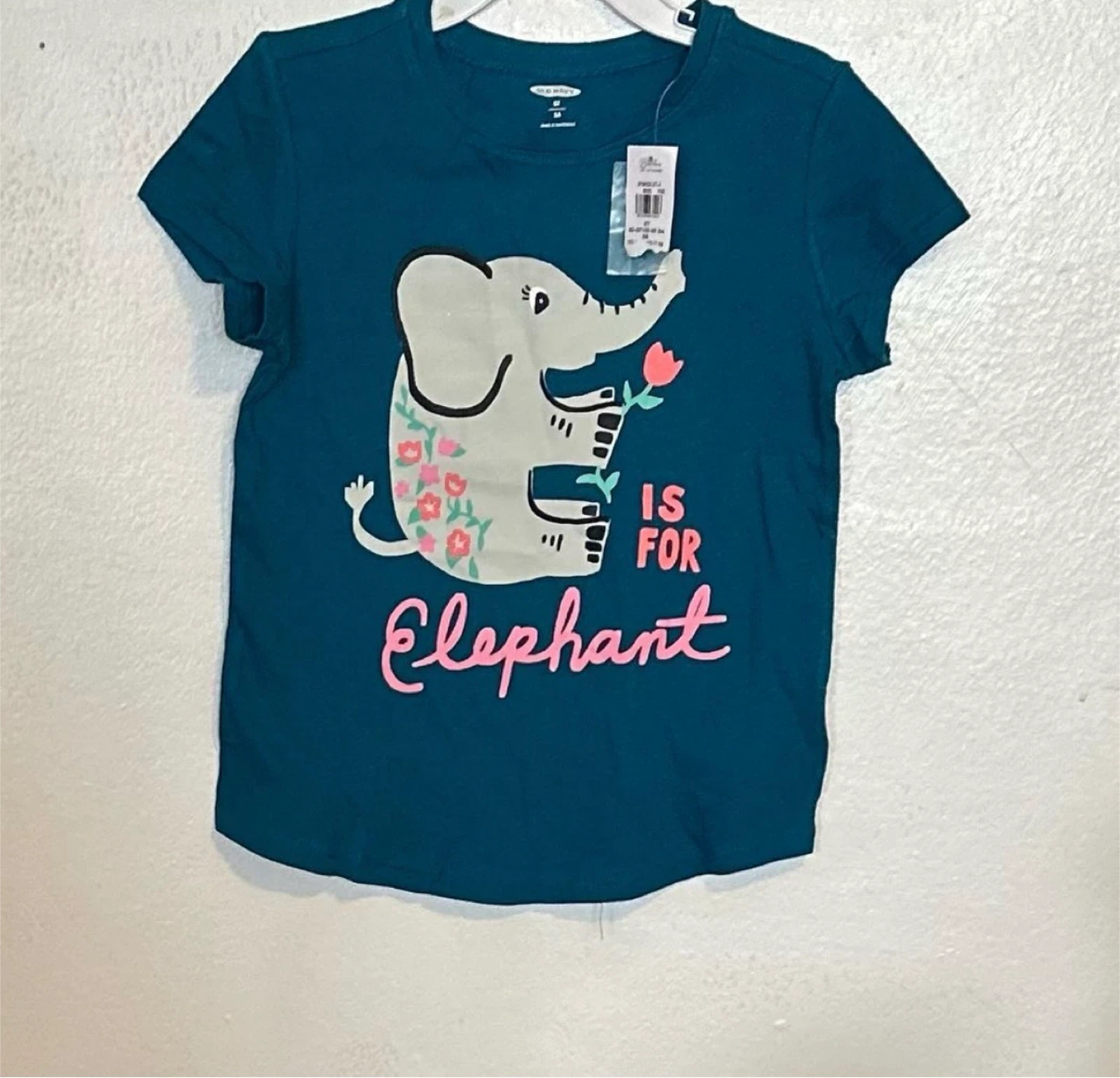 Old Navy Girls Elephant Graphic T-Shirt